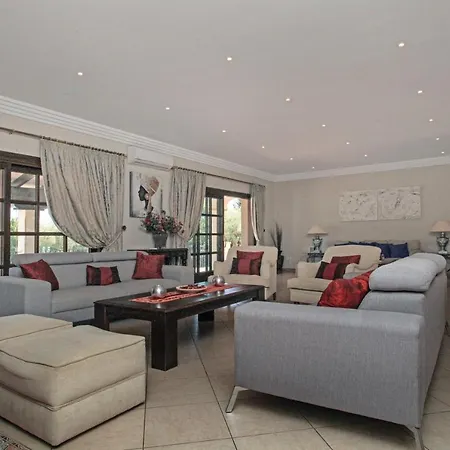 וילה Large Immaculate Delightful Villa On 5000M2 With Private Pool, Golf Sea View *